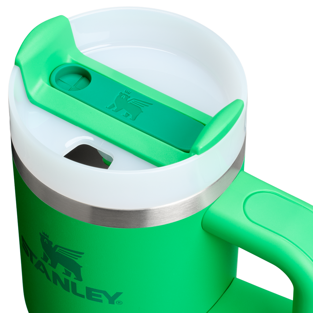 Splash-Resistant FlowState The Quencher H2.O Flowstate Tumbler | Stanley Create D291F - FlowState 3-Position Lid Insulated Travel Mug Detail