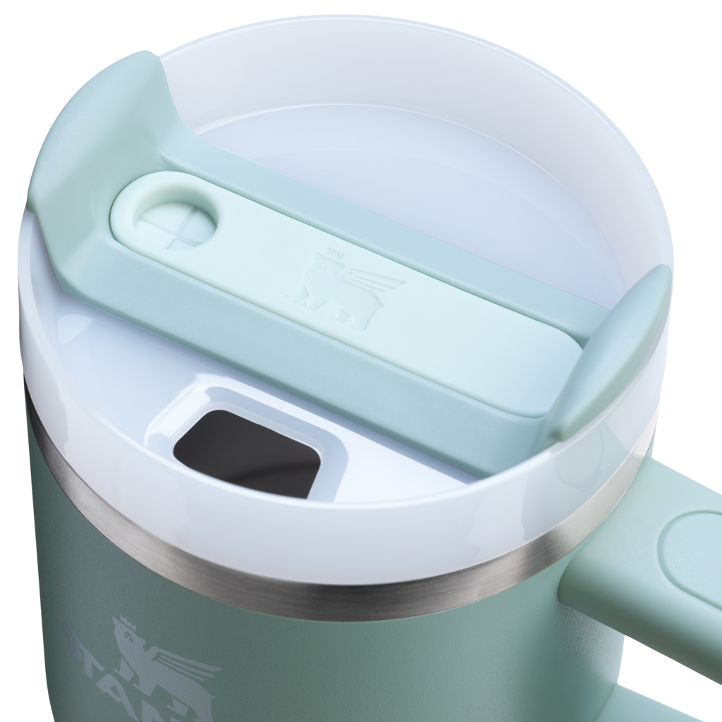 Large Capacity The Quencher H2.0 Flowstate Tumbler D030T - Double-Wall Vacuum Insulated Travel Tumbler with Straw Detail