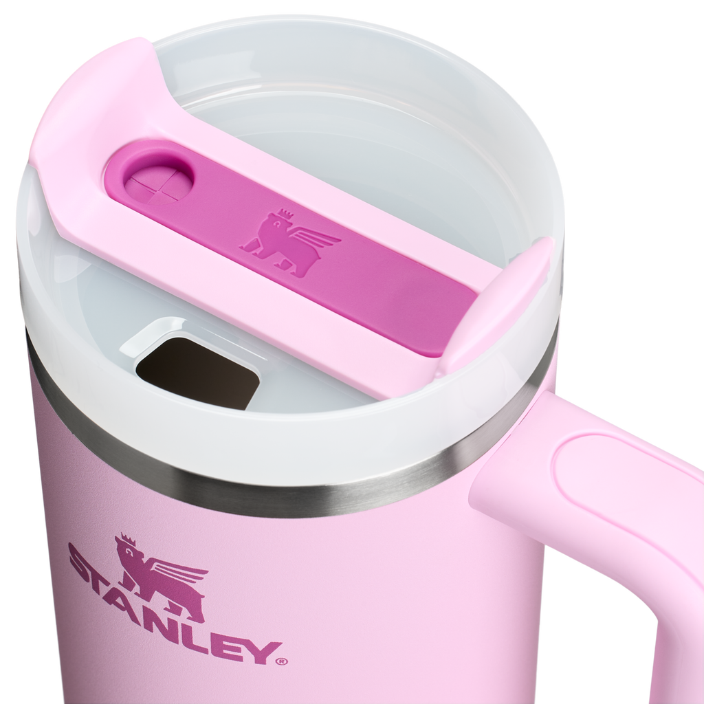 Insulated Travel The Quencher H2.0 Flowstate Tumbler | Stanley Create D331C - Double-Wall Vacuum Insulated Travel Tumbler with Straw Detail