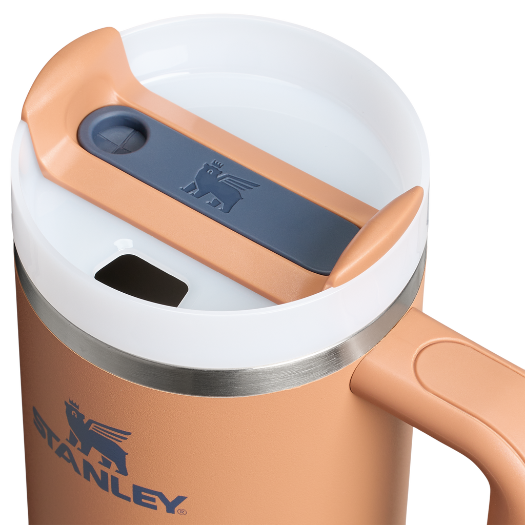 Insulated Travel The Quencher H2.0 Flowstate Tumbler | Stanley Create D331C - Double-Wall Vacuum Insulated Travel Tumbler with Straw Detail